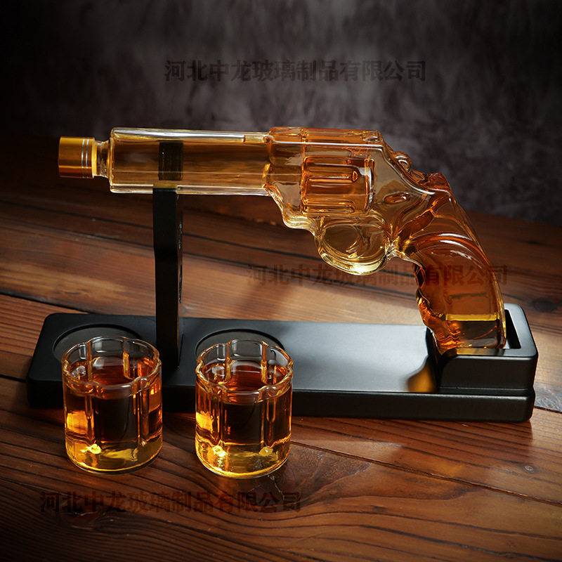Creative Pistol Shape Glass Decanter Gun Whisky Wine suit High Borosilicate Glass Bottle