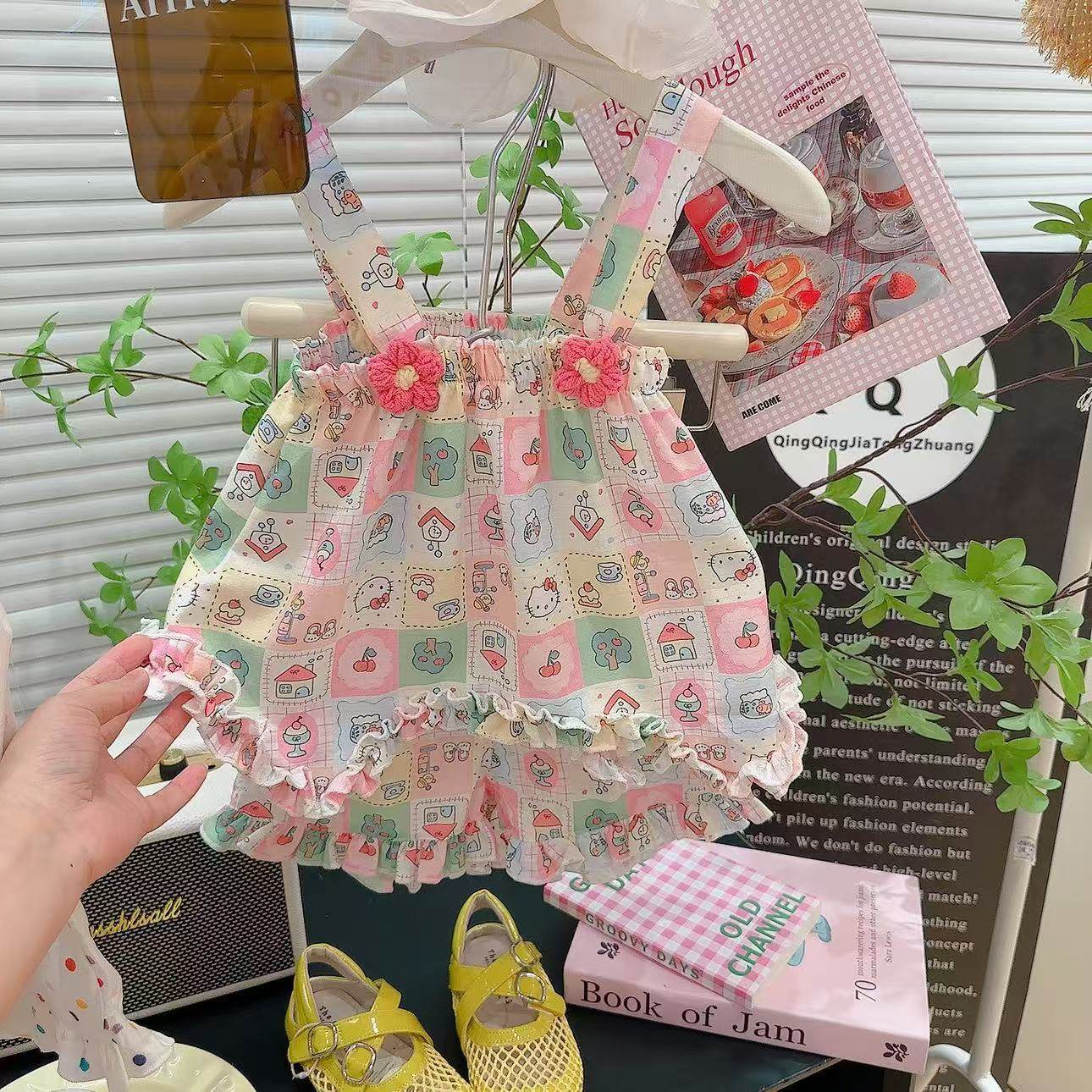 Mädchen-Sommer-Cartoon-Niedliche Rüschen-Wellensaum-Blumen-Tanktop & kurze Trägerrock-Zweiteiliges-Set