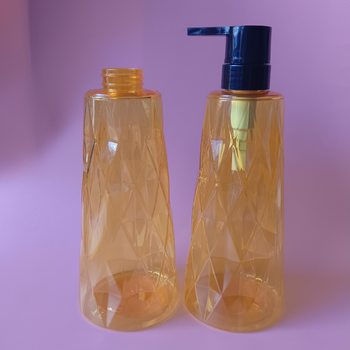 600ml Diamond-Shaped Shampoo Bottle Ginger Press-Type Care Bottle Nut Oil Nutritional New Bottle Customization