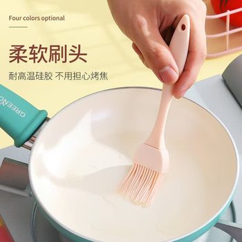 Cross-border wholesale household seasoning brush split barbecue brush kitchen steamed stuffed bun baking oil brush silicone oil brush