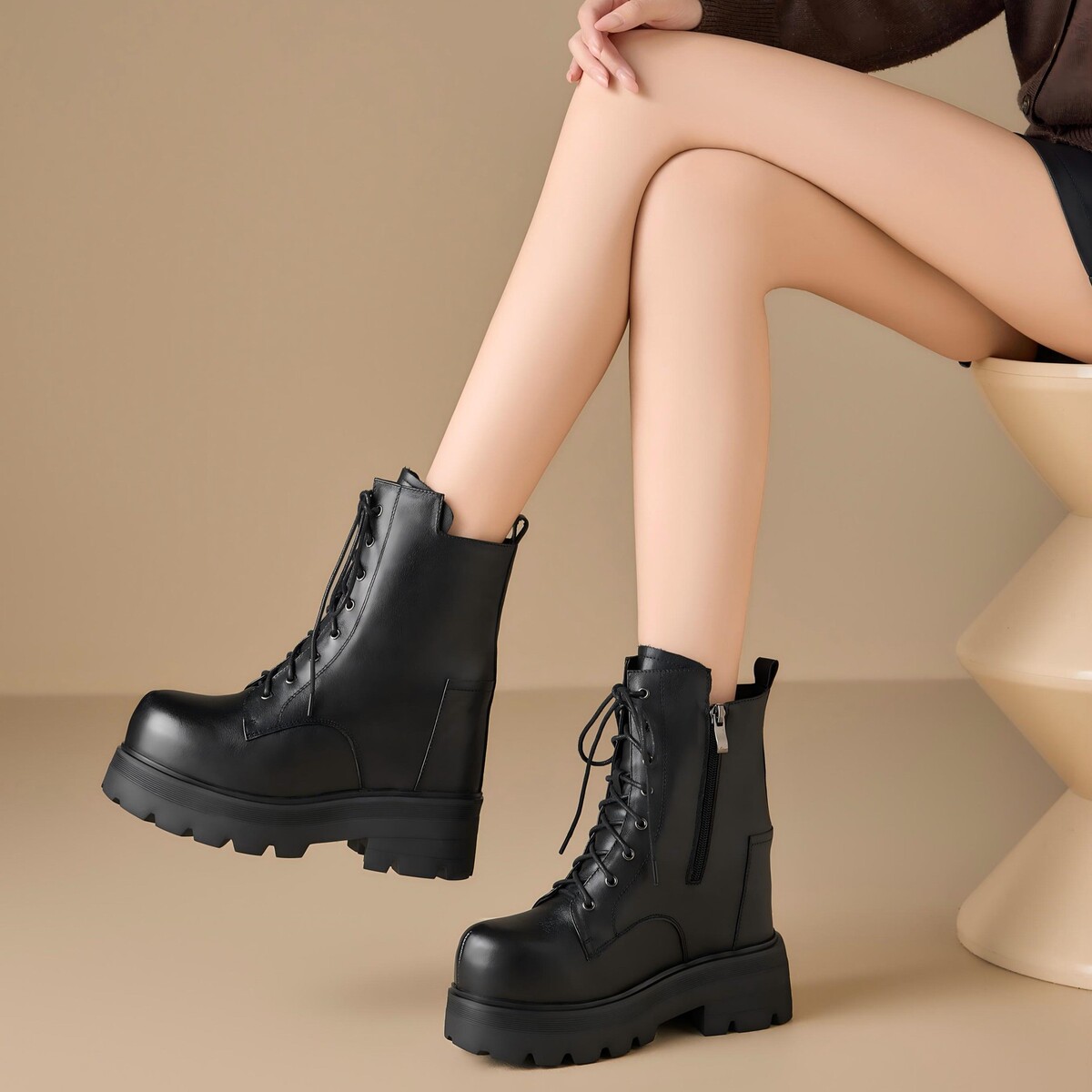 Boot Martin nữ cổ ngắn đế dày tăng chiều cao 12cm, da bò thật, phong cách Anh Quốc — Lớp lót đơn màu đen, Lót đơn màu trắng, Lót nhung đen, Lót nhung trắng