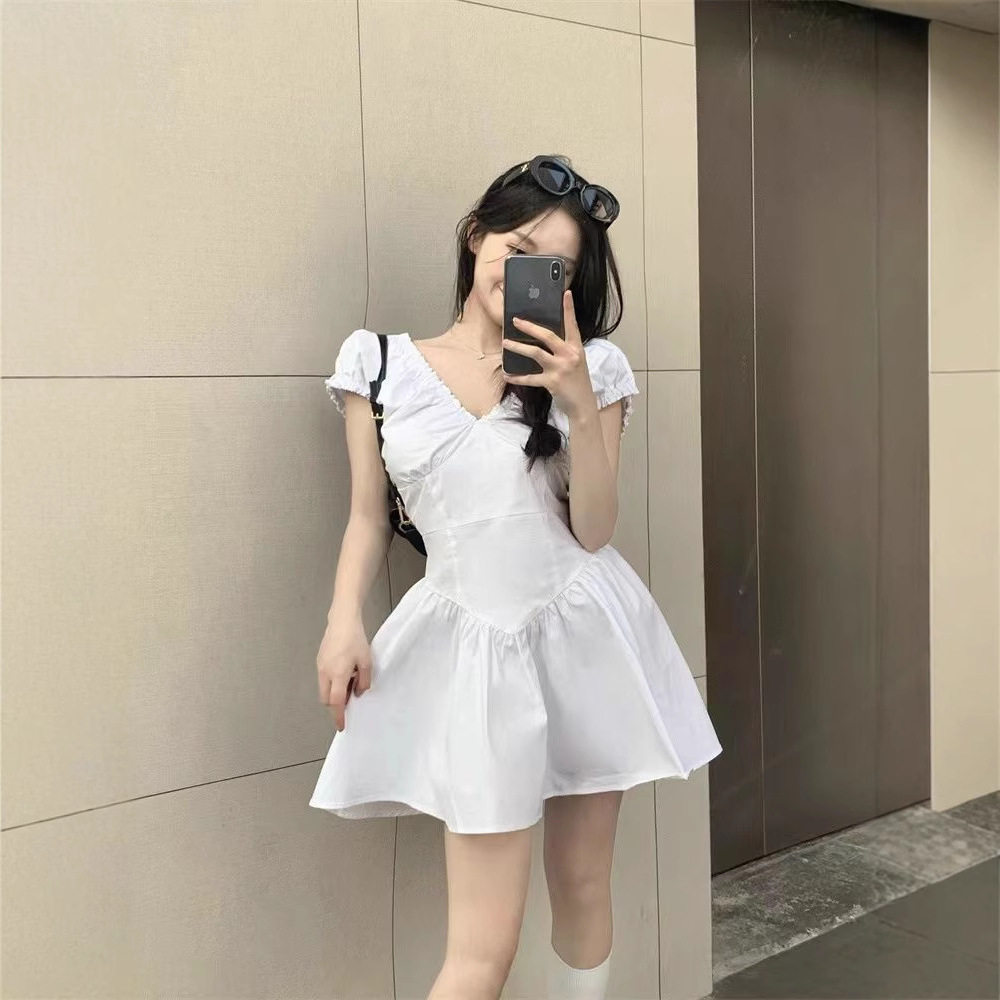 Black V Neck Backless Dress for Women Elegant Design with Pleated Skirt Summer Fashion