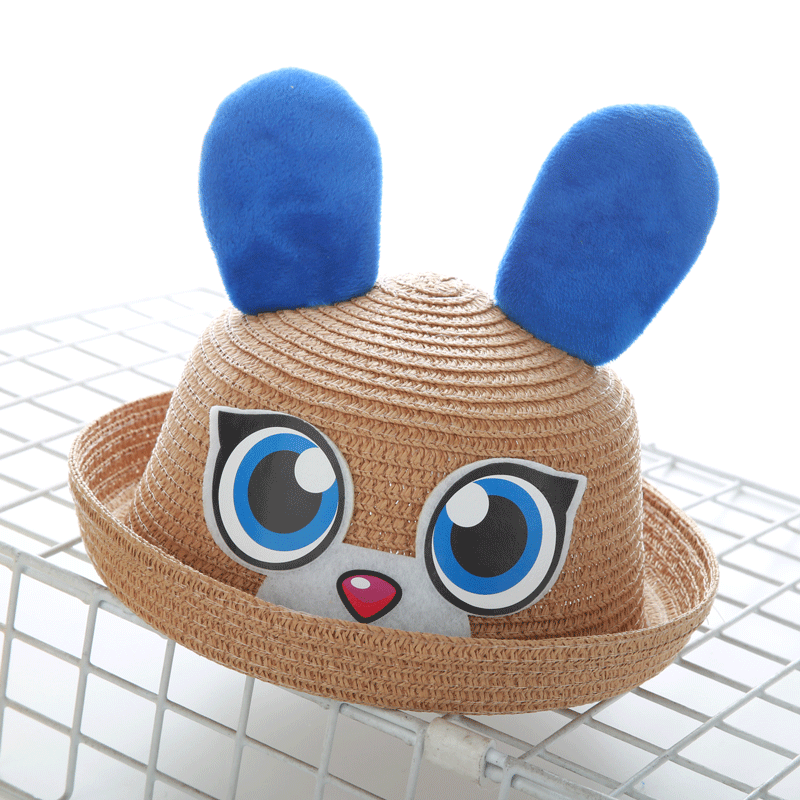 青い目のウサギのカーキ