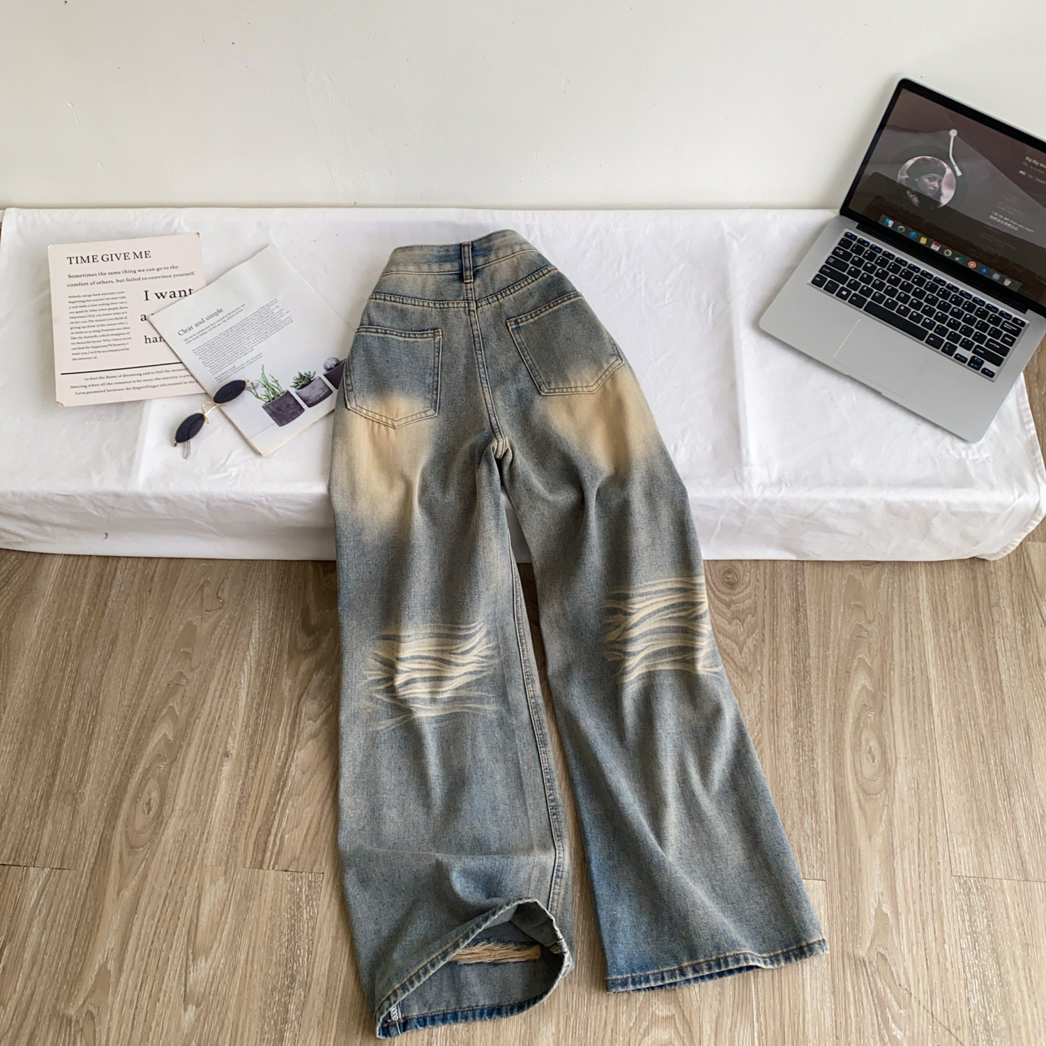 High Waisted Ripped Jeans for Women Loose Fit Vintage Style Casual Fashion All Seasons Wholesale Available