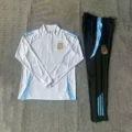 2425 Argentina White