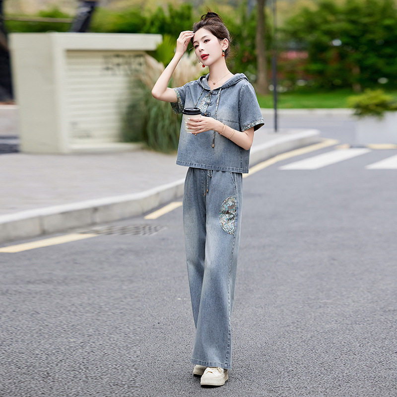 Bộ Quần Áo Nữ Thiết Kế Thêu Hoa Cao Cấp, Áo Hoodie Quần Ống Rộng Phong Cách Trung Hoa Màu Xanh Denim
