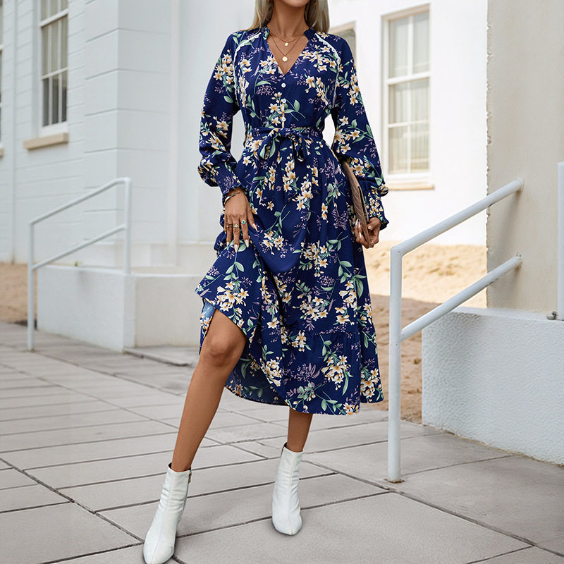 Floral Print Long Sleeve Dress Elegant Design Comfortable Fabric Autumn Collection Perfect for Casual or Formal