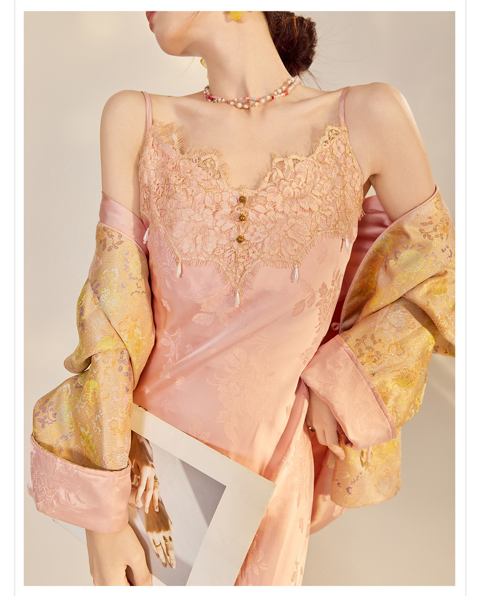 Bộ đôi áo khoác dệt jacquard hai mặt cài khuy kèm váy hai dây ren satin dài — Áo khoác dệt jacquard (giao hàng trong 7 ngày), Váy hai dây (giao hàng trong 7 ngày)