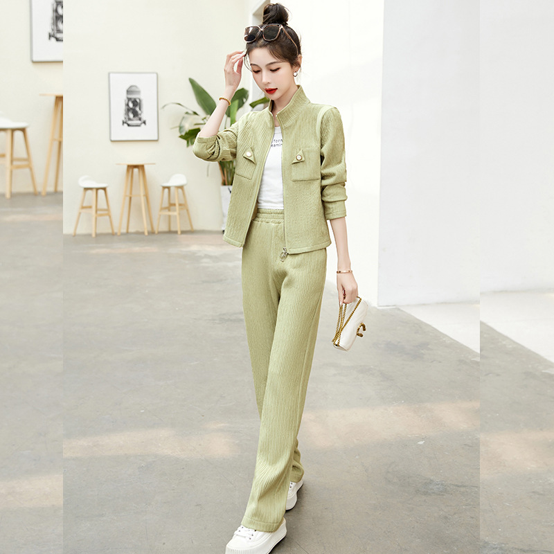(Mới) Mã L3542 Giá 1880K: Đồ Bộ Nữ Wotdyi Cả Bộ 2 Món Hàng Mùa Xuân Thu Đông Trông Trẻ Hơn Tuổi Thời Trang Nữ Chất Liệu G05 Sản Phẩm Mới, (Miễn Phí Vận Chuyển Toàn Quốc).