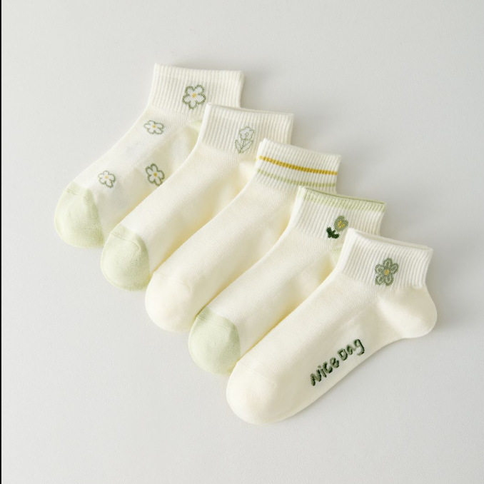 White socks for women, spring and summer thin ins trendy sol...