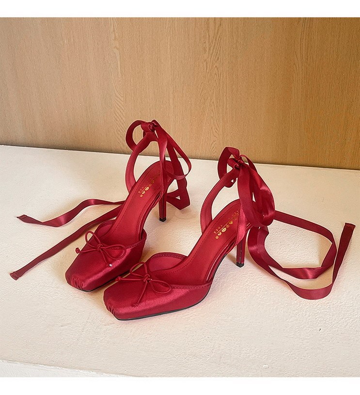 Giày cao gót nữ mũi vuông phong cách ballet, thắt nơ ren quai buộc, đế nhọn mặt satin — màu đen, màu đỏ, Màu tím, Rượu sâm pan