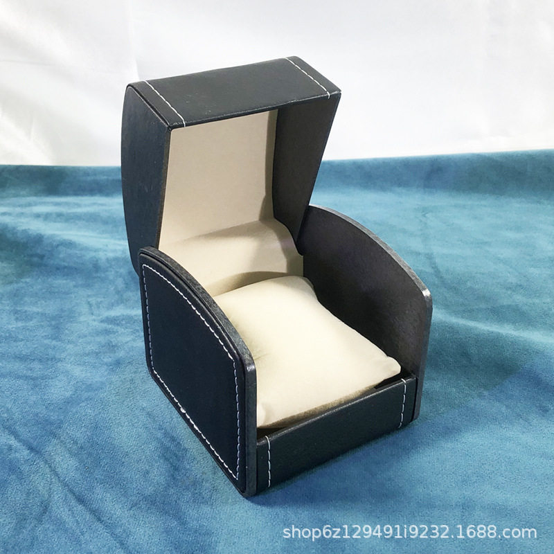 Factory Direct Sales Pu Leather Watch Box Curved Flip Watch Box European Leather Watch Jewelry Gift Storage E18