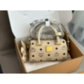 M Family Classic Pillow Bag Beige 18cm