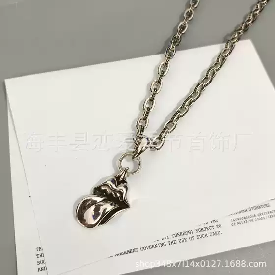 Croda Retro Lickitung Necklace Large European and American Hip-Hop Personality Pendant Classic Fashion Brand Alphabet Chain Cuba