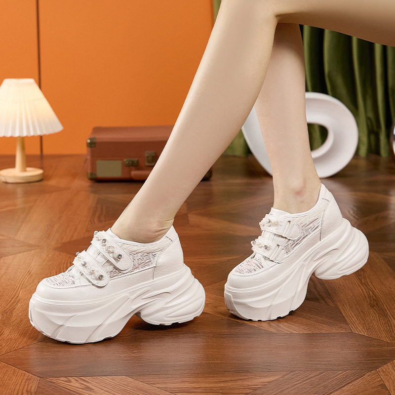 Giày sneaker nữ chunky đế dày màu trắng, form mũi tròn, phong cách thể thao casual — Bạc, Trắng