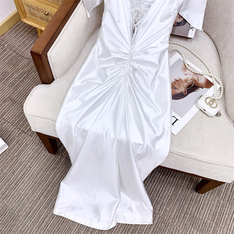 Đầm ôm body nữ cổ chữ V không tay phối ren thêu — Trắng chim bay