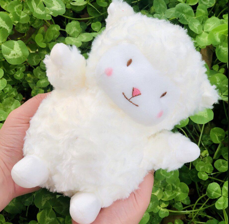 毛绒玩具批发可爱新款八寸娃娃机公仔流量款婚庆抛洒小玩偶批发