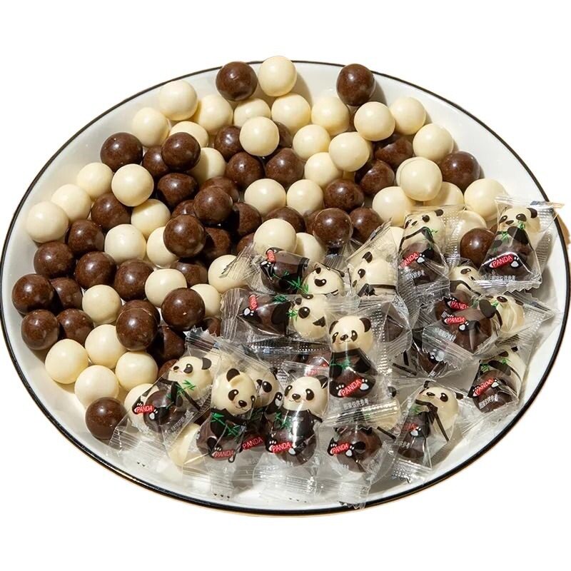 Panda Malinois Snacks Sandwiched with Chocolate Beans New Year's Candy for Kidsren in Bulk (Cocoa Butter Substitute)