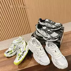 Off white Sneakers Out of Office