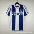 90-93 Porto Home