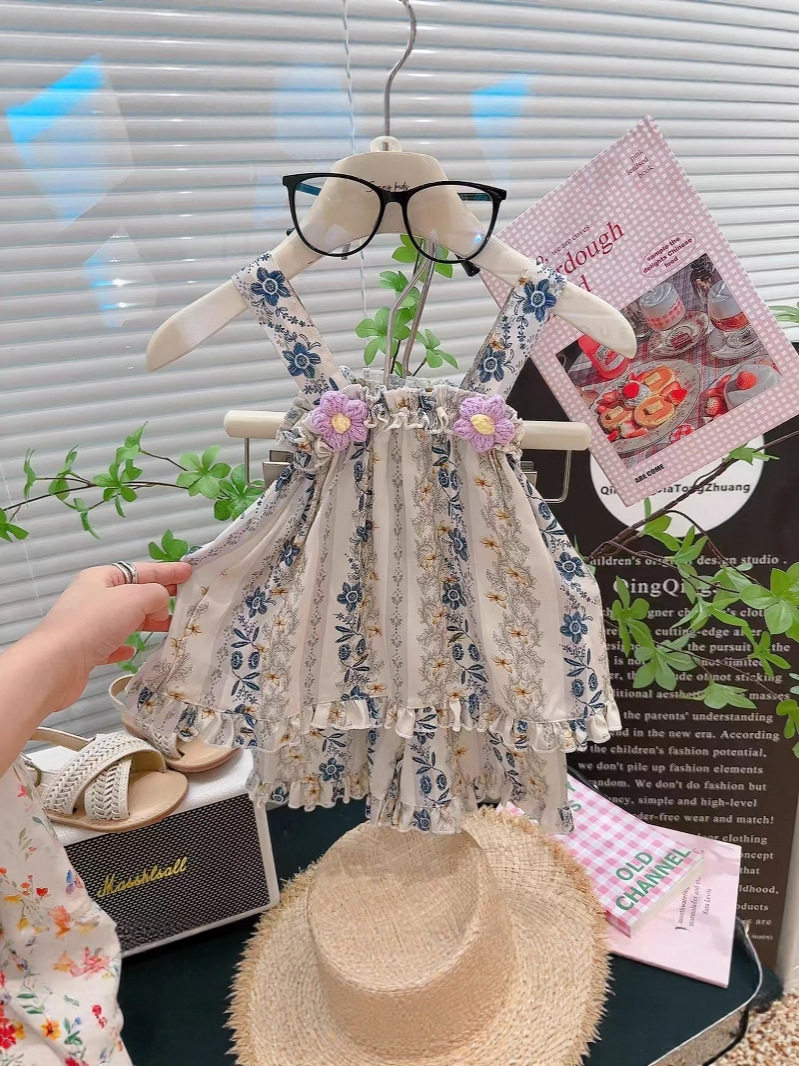 New Girls' Floral Print Set, Stylish Baby Spaghetti Strap Two-Piece with Crochet Flower Ruffled Lace