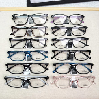 Factory clearance South Korea TR90 frame men's and women's ultra light fashion two color glasses frame comfortable small frame with myopia