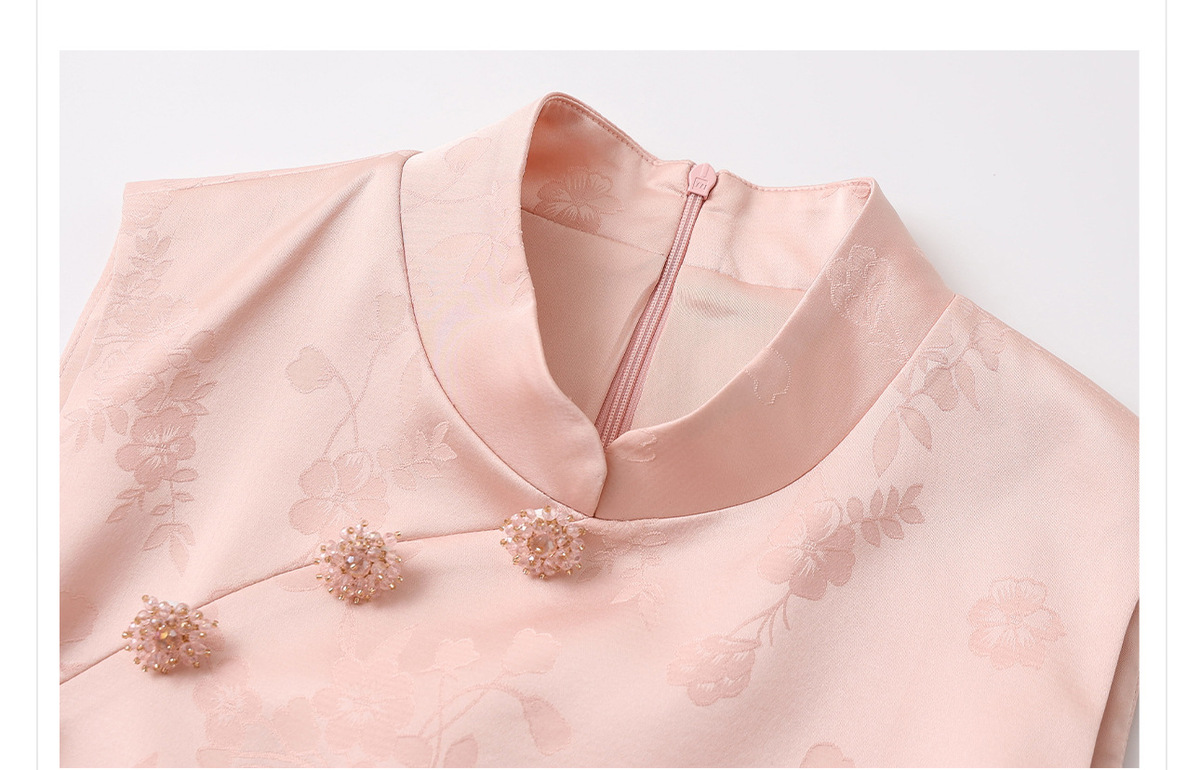 Đầm chữ A nữ cổ đứng thêu hoa cao cấp dáng suông — Phấn phủ Peach Mist (giao hàng trong 7 ngày)