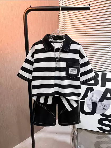 Children's 2025 Summer New Casual Sports Short-Sleeved Suit for Boys, Medium and Large Children, Lapel Black and White Striped T-Shirt Two-Piece Set