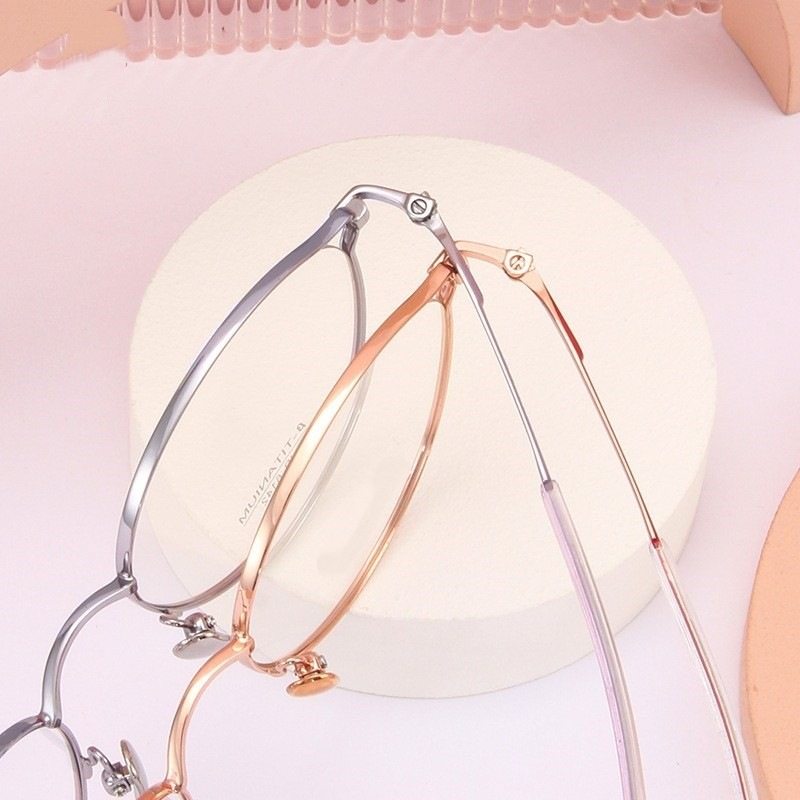 Special Clearance Sale Half-Titanium Eyeglass Frames Trendy Women's Eyeglass Frames Round Frame Square Frame Men's Prescription Eyeglasses Frames