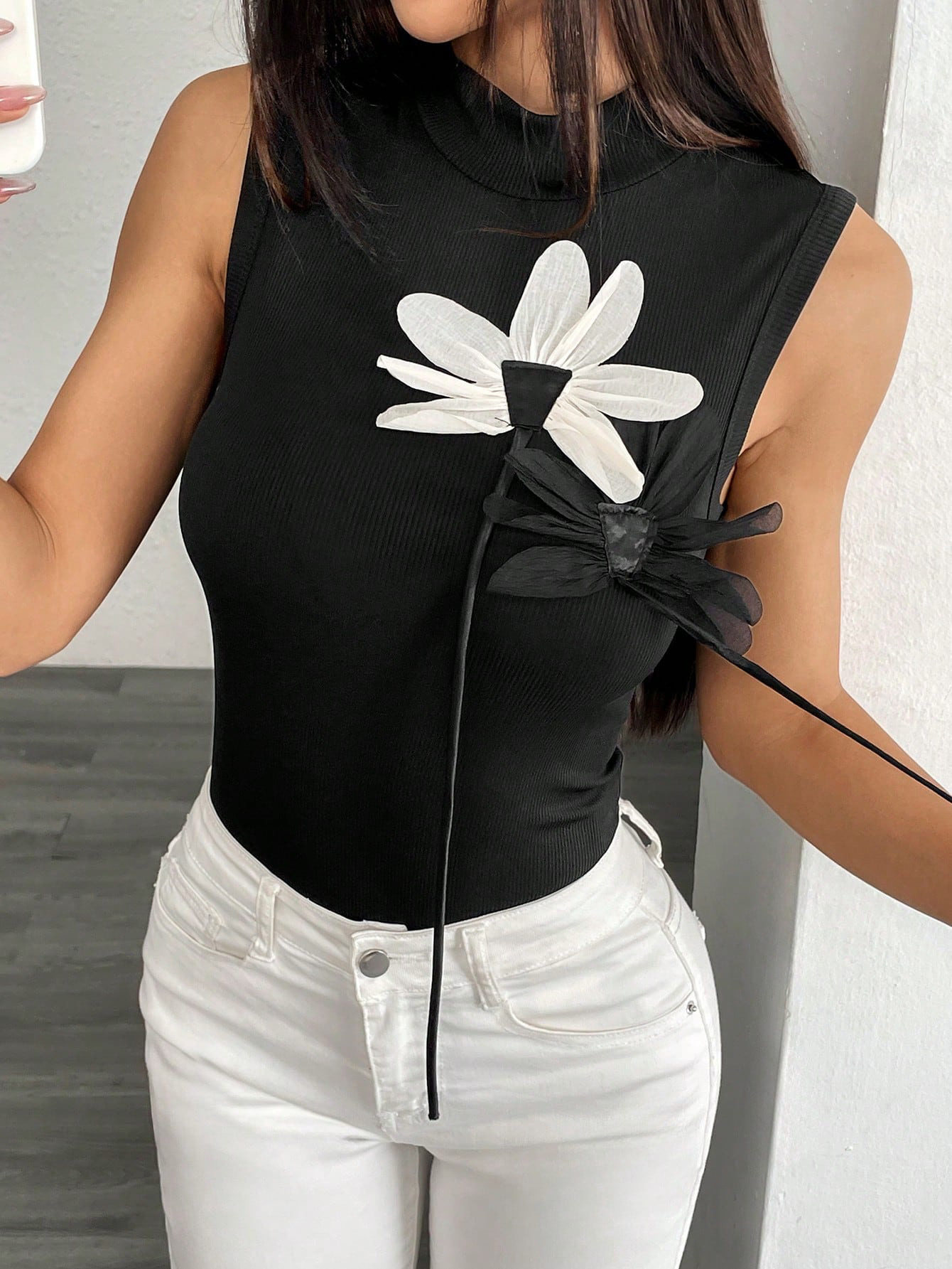 Knitted Floral Embellished Dress Slim Fit 3D Flower Design Elegant Style Perfect for Parties or Special Occasions