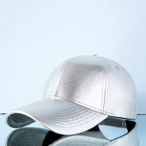 Four Seasons New Snake Pattern Cap Men's Bare Reflective PU Leather Hat Trendy Fashion Sunscreen Baseball Cap Women