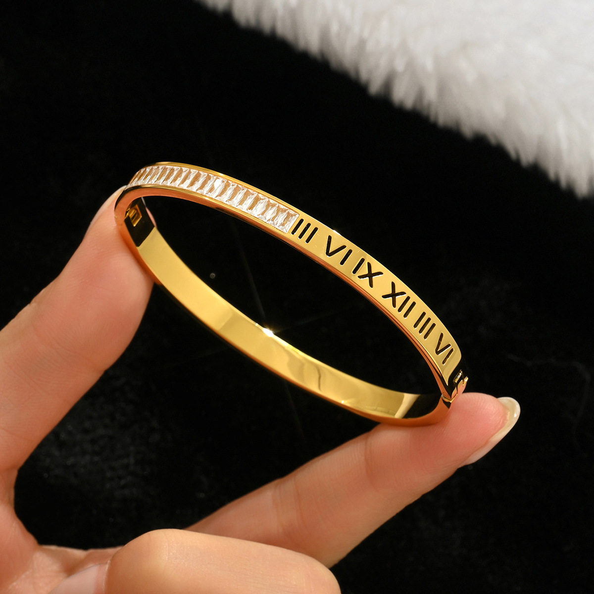 欧美热卖时尚不锈钢金色手镯不易褪色18K不锈钢首饰gold bangles