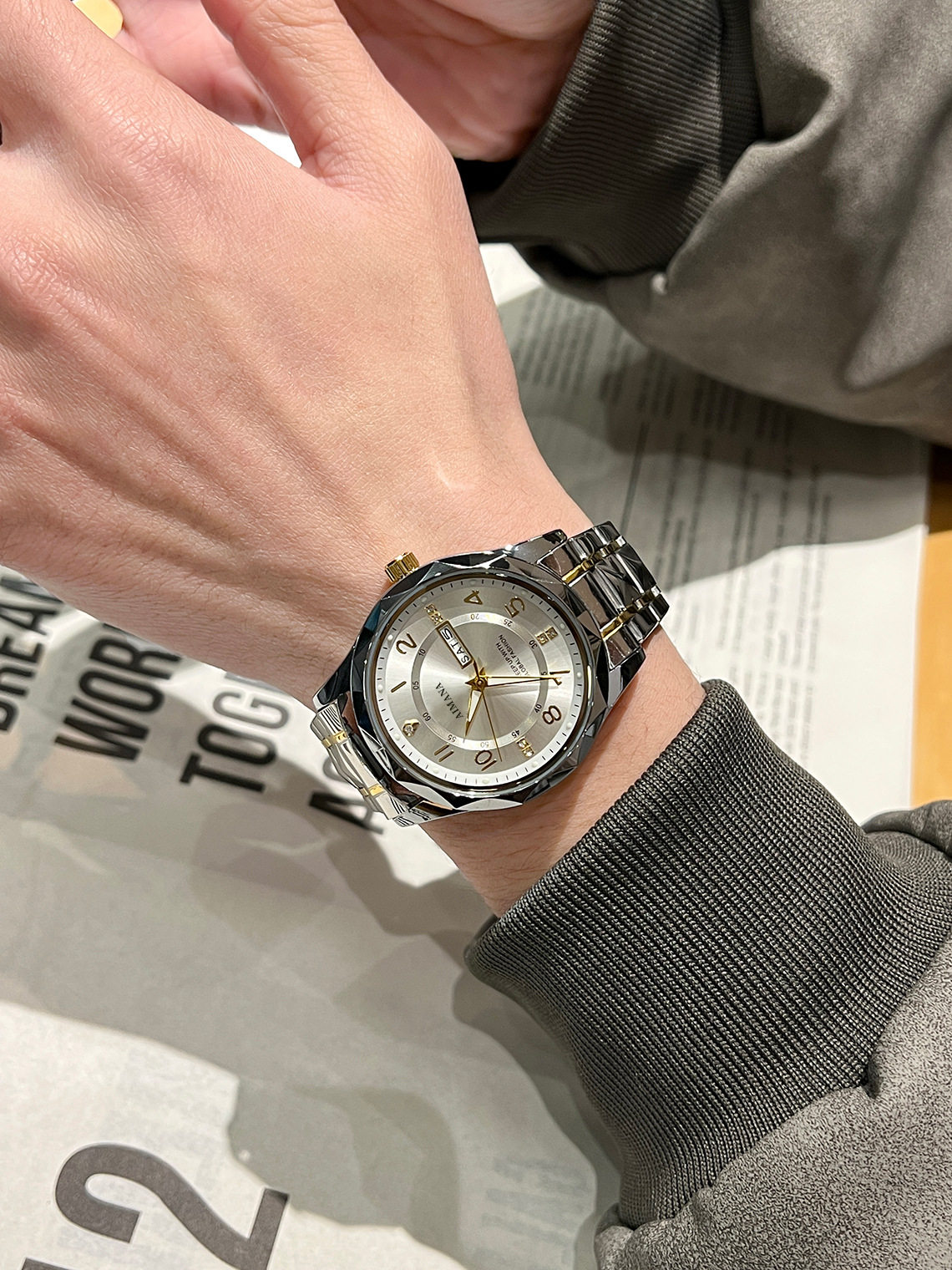 O1CN01MlRLwl1Y0DeumFG42 !!2216212932996 0 cib