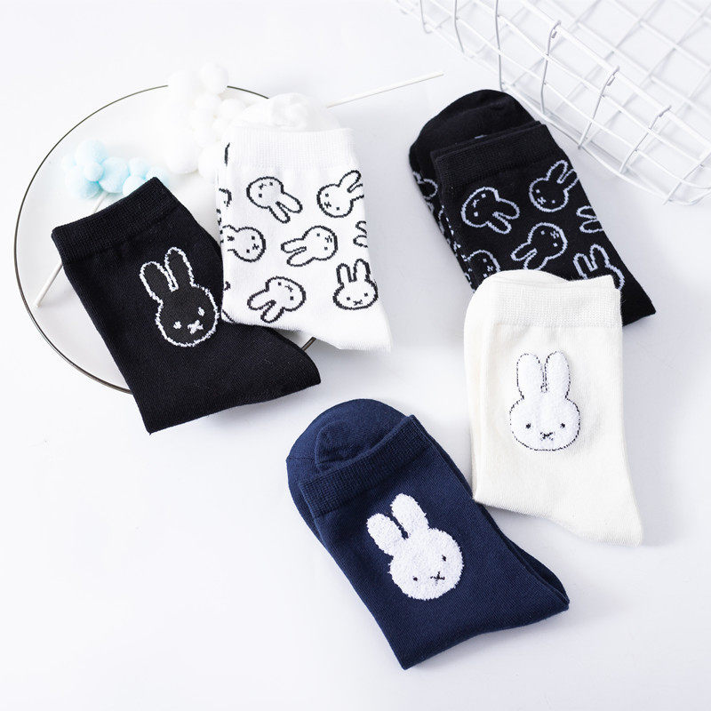 秋冬韩版兔子 棉中筒女袜 可爱卡通袜子女 学院风流行兔年袜 潮