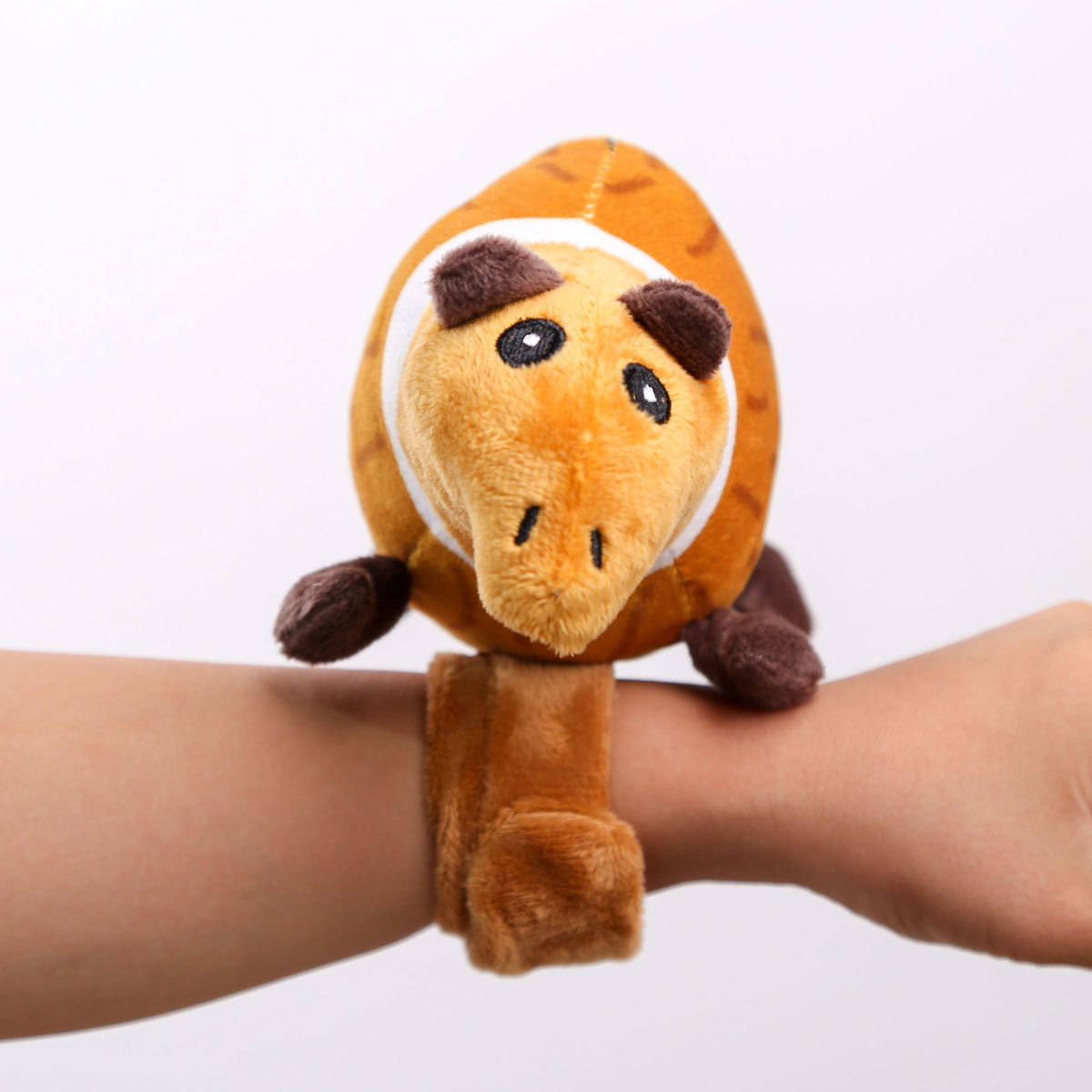 融合山海经啪啪圈手环毛绒玩具跨境木棍人玩偶公仔批发国外布娃娃