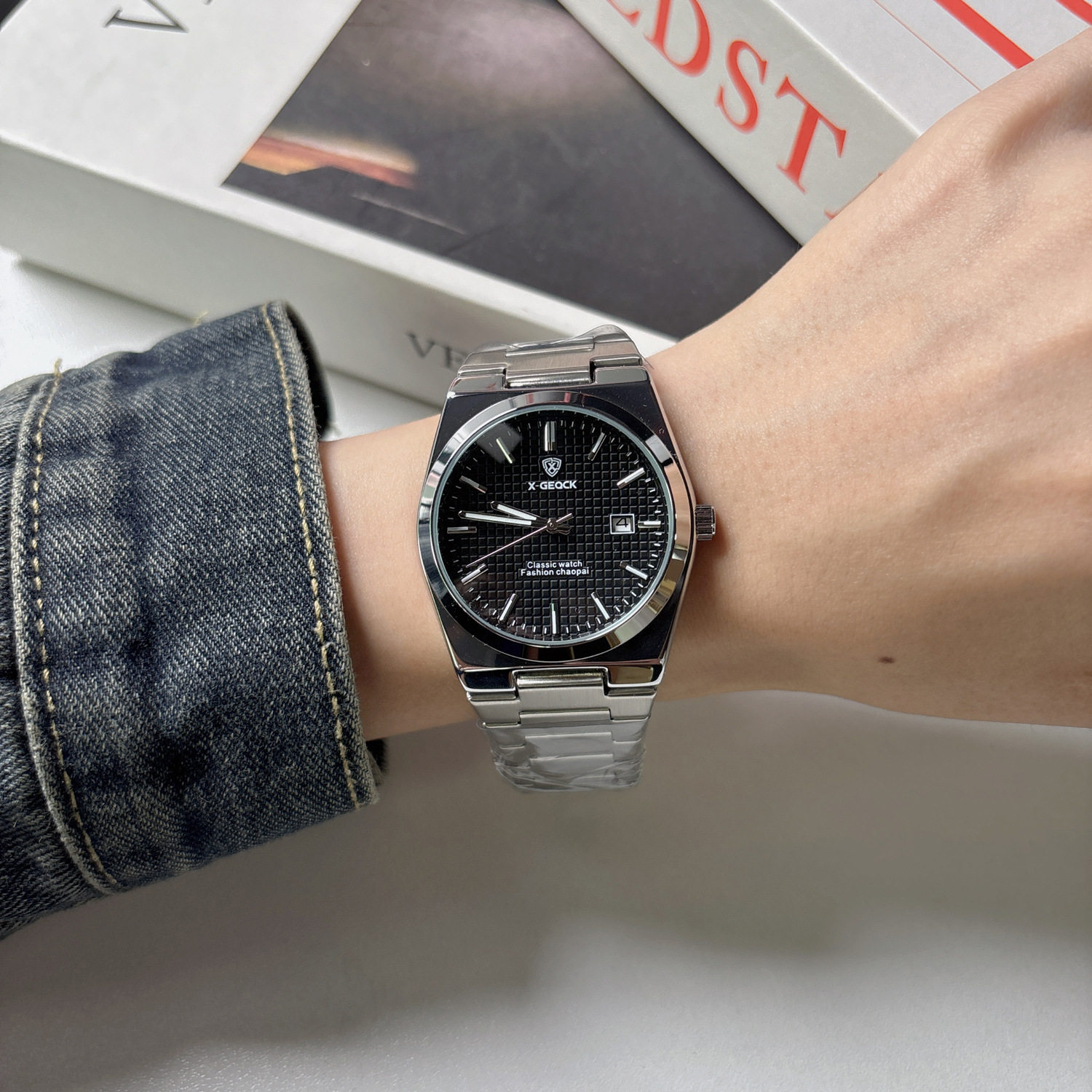 O1CN01MnlUiD1s4blgVIRpM !!2207278445713 0 cib