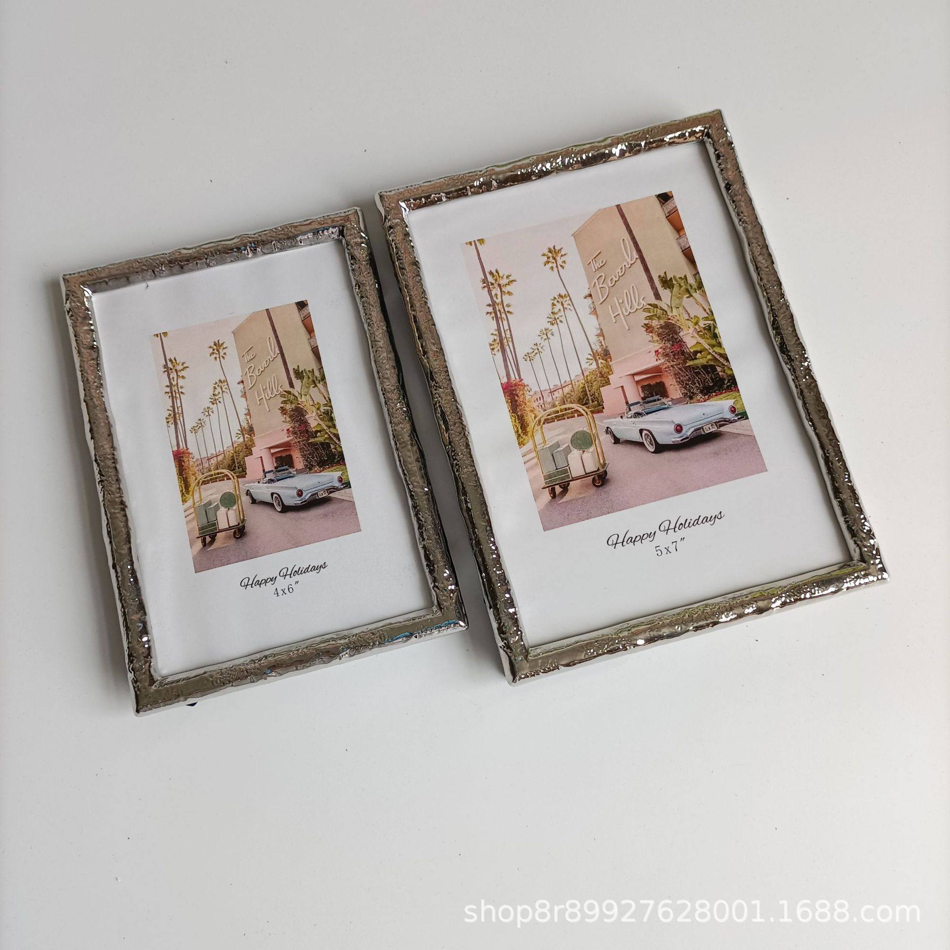 Environmental protection fashion simple silver metal photo frame table, simple photo frame table