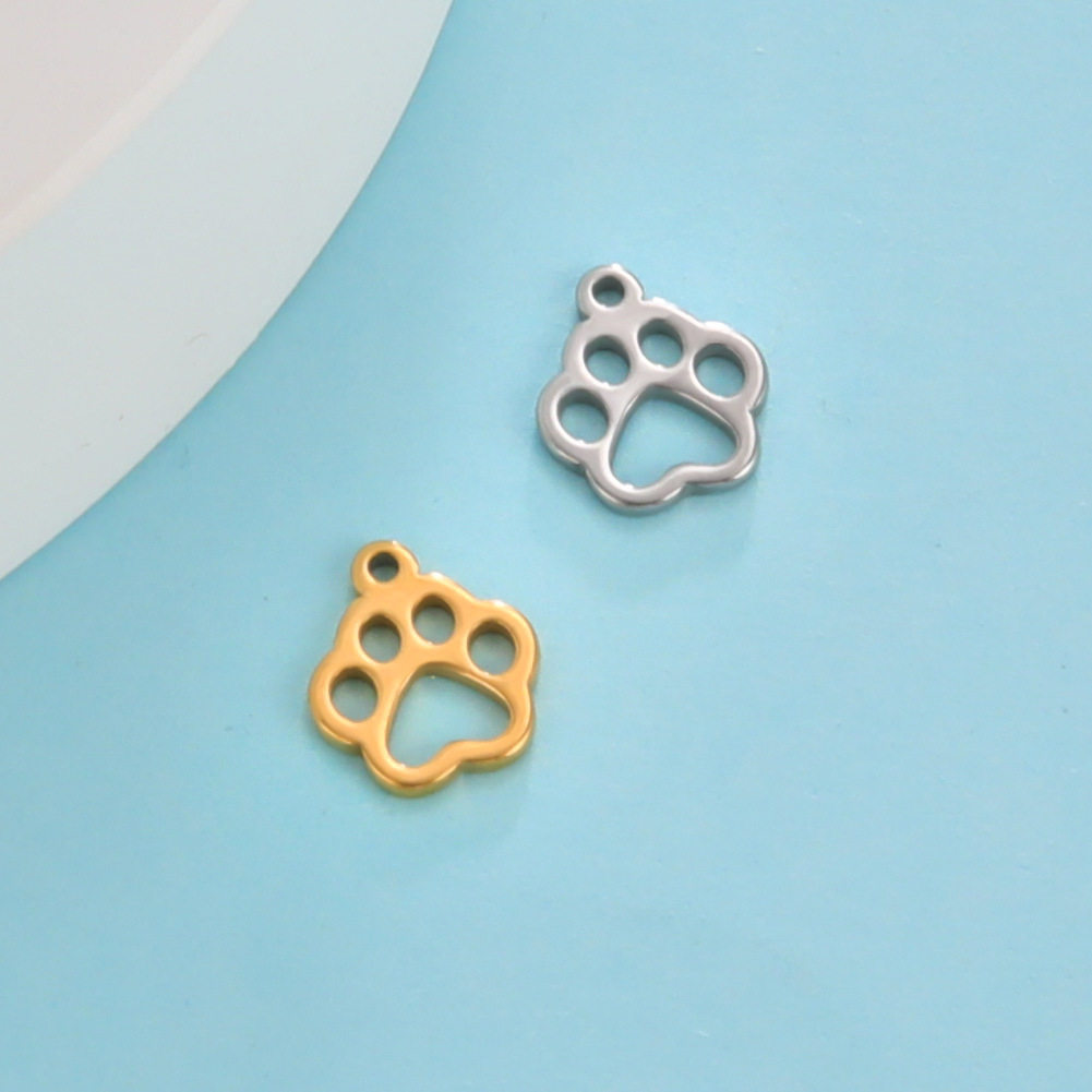 Europe and the United States cross-border export hot selling stainless steel squirrel fish bear claw animals and other pendants necklace bracelet earrings