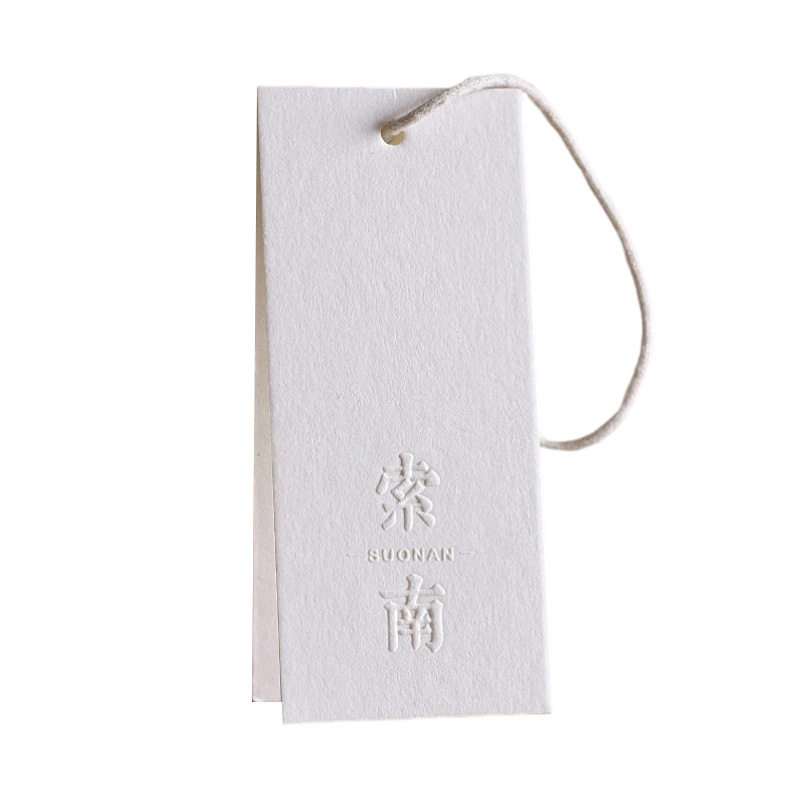 Clothing Tags White Tissue Paper Card Concave and Convex Characters Medium Thick Paper Design Custom Clothing Store Men's and Women's Clothing Labels Custom-Made
