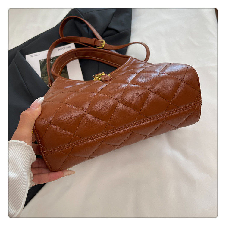 O1CN01Mrz2WU2DKjgPMvfCX !!2217723298591 0 cib