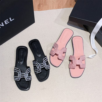 in stock and fast delivery New Rhinestone Flat Slippers Women's Summer Outfit Lazy Casual Thick Heel Cyber Celebrator Shoes