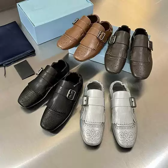 Wanxiang Retro British-Style Square-Toe Tassel Flat Shoes for Women, 2025 Spring New Model with Carved Leather Buckle Flat Heels