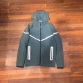 Top.green