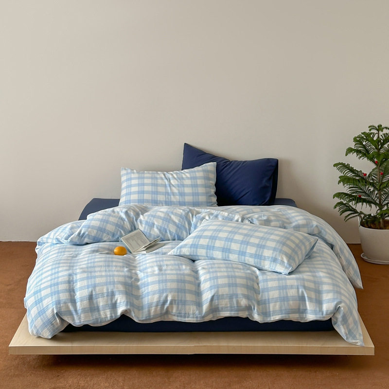 Milu-ベビーブルー、紺背景