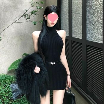 Autumn and Winter Black Halterneck Dress, Waist Slimming, Hip-Hugging Short Skirt, Fashionable Evening Style Versatile Short Skirt