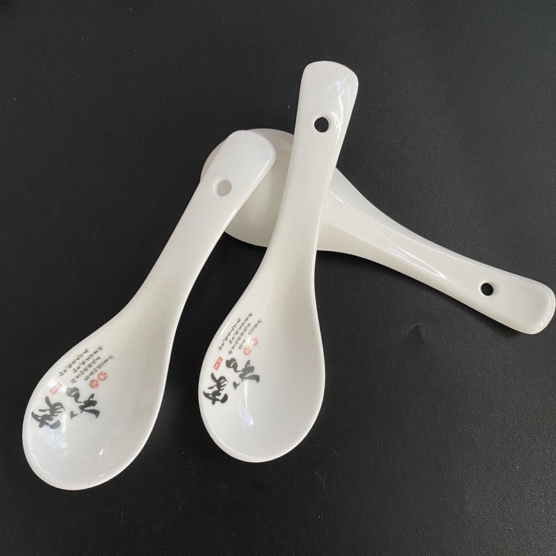White ceramic spoon home and flower rhyme spoon spoon spoon spoon dollar store supply