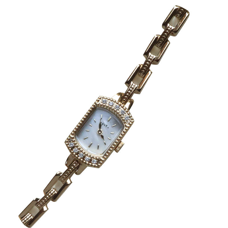 Retro Carved Square Diamond High-End Versatile Gift Bracelet Women's Watch