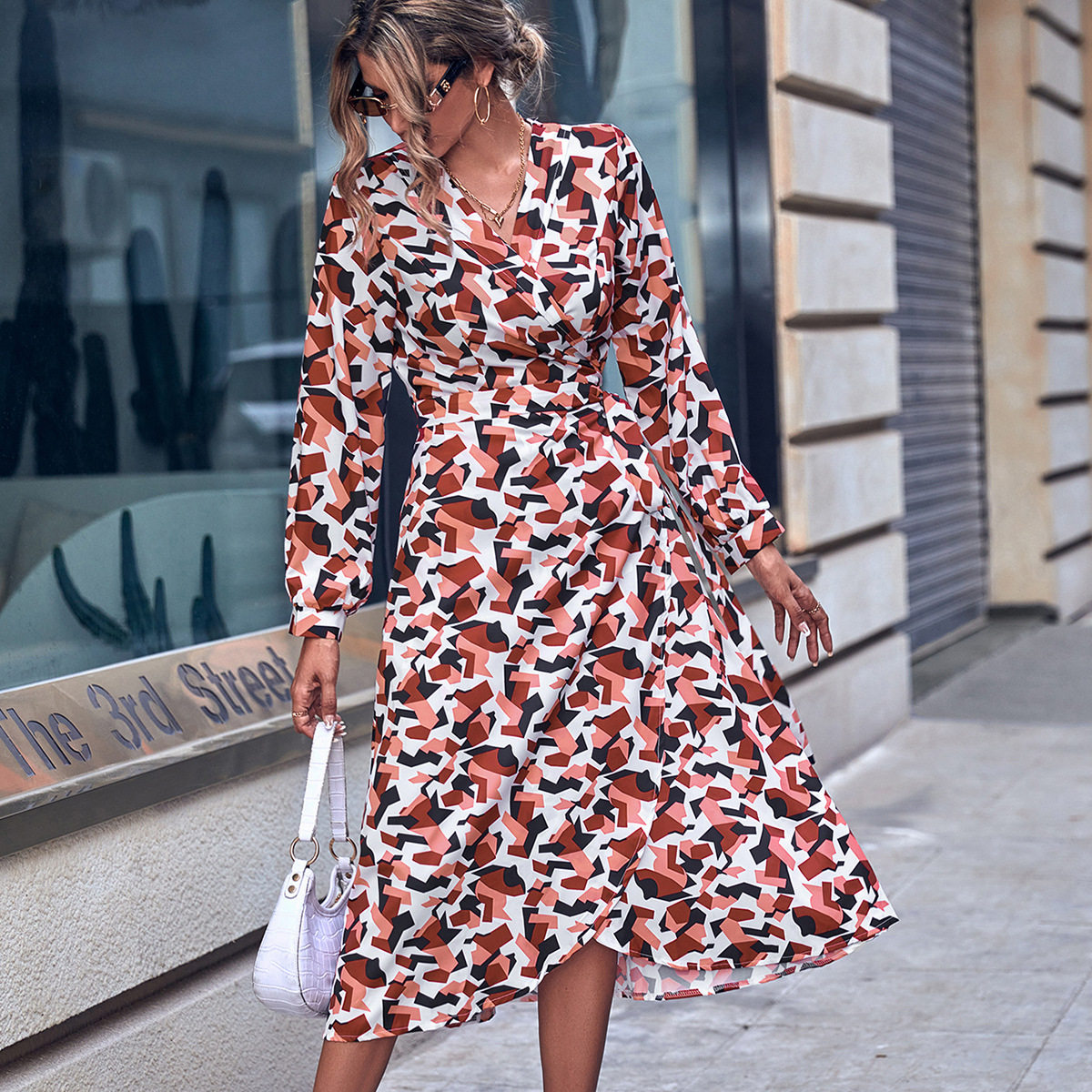 Fashionable Floral Print Tie Front Dress Womens Casual Style Perfect for Summer Events Wholesale Available