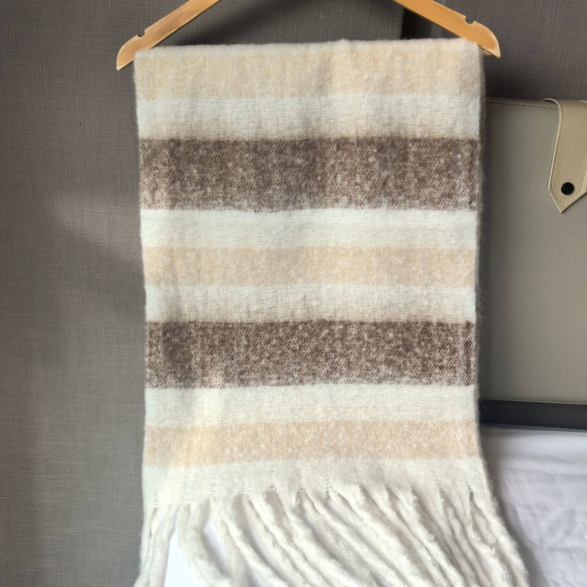 Popular Collection~ New Year and Christmas Atmosphere Red Plaid Scarf Scarf Winter Imitation Cashmere Warm Shawl Gift