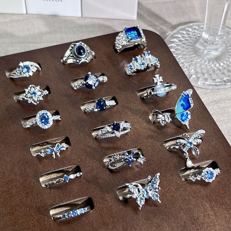Light Luxury Niche Retro Sapphire Blue Zircon Open Ring for Women, Minimalist Style, Unique High-End Feel, Simple and Fashionable Index Finger Ring